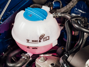 depósito de líquido refrigerante